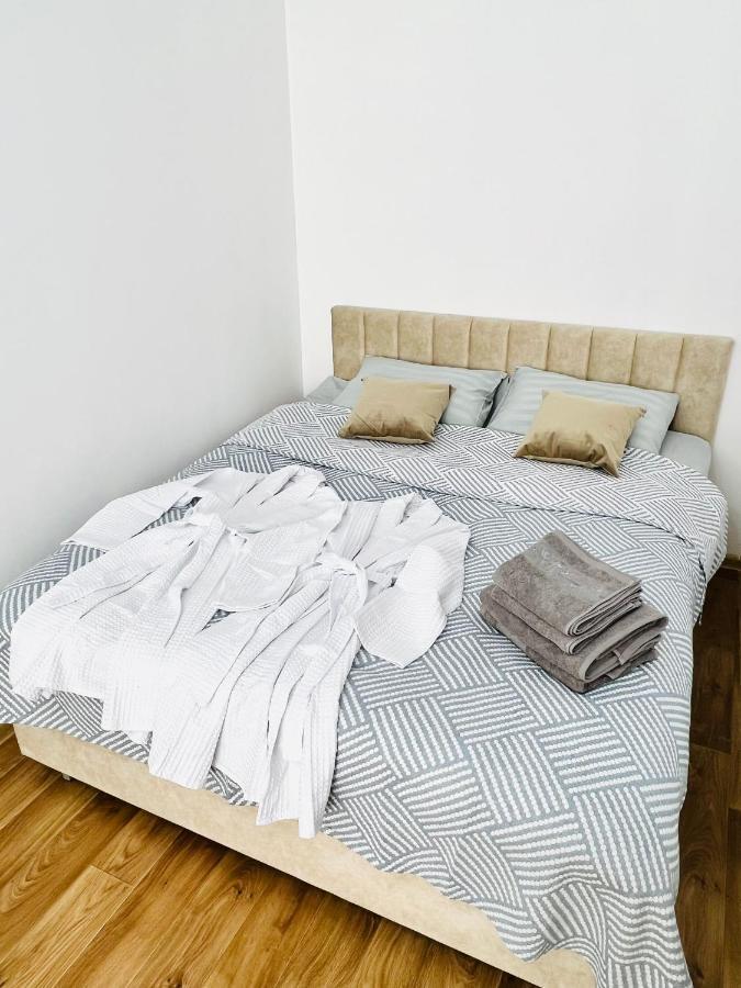 Evita Apartment Bishkek Exterior photo